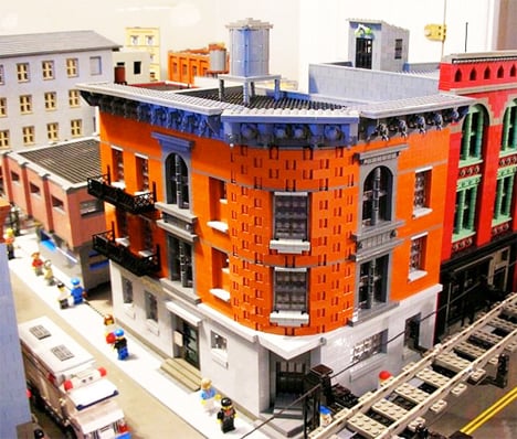 LEGO-Brooklyn-Model-1